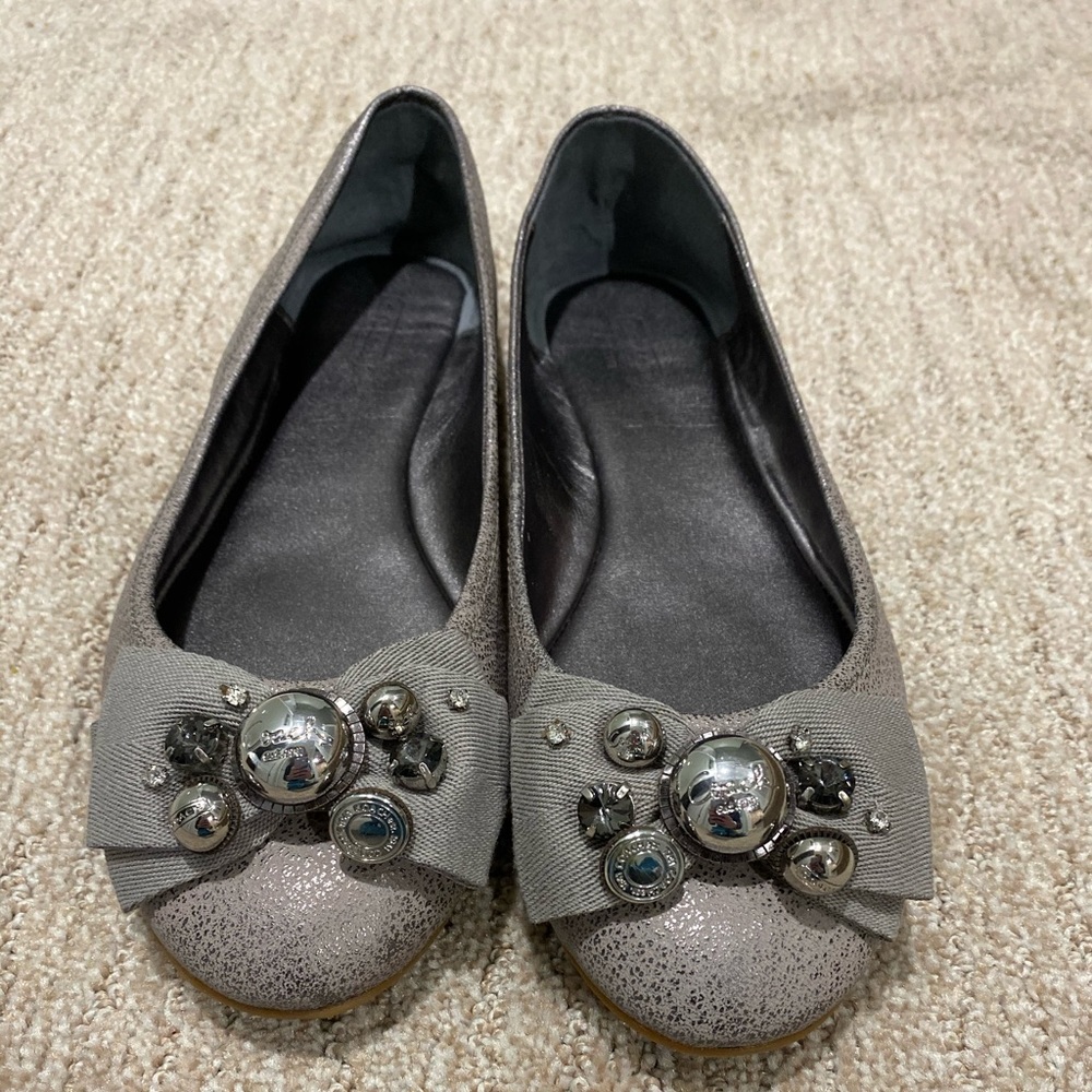 ⭐️ Brand new Coach flats ⭐️